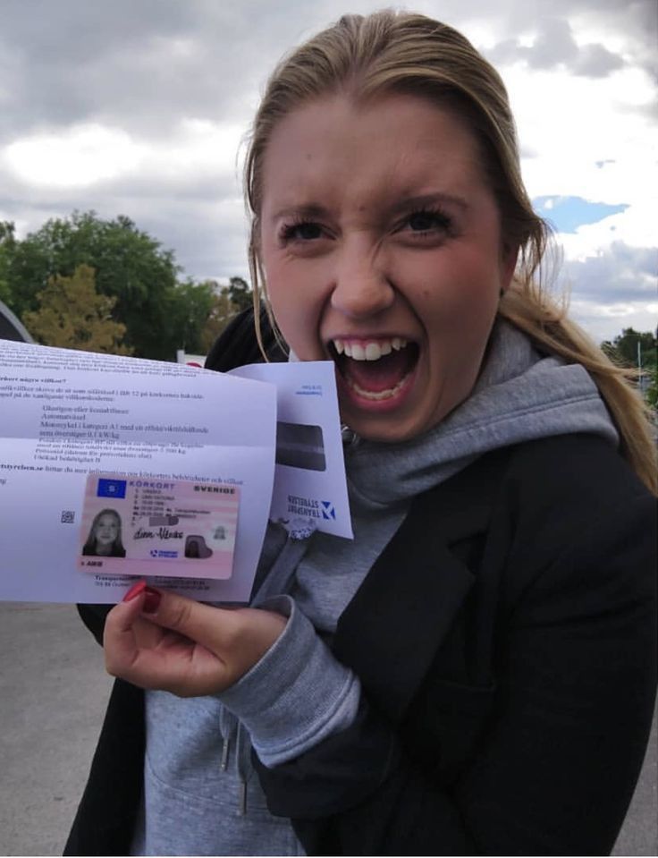 Köp svenskt körkort online